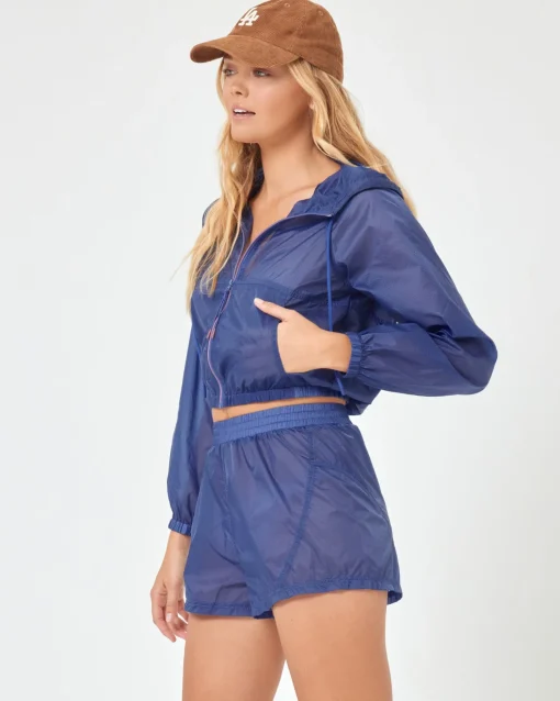 Flyaway Short
