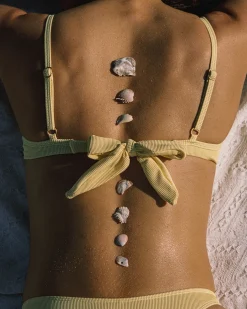 Hunter Bikini Top - Daisy