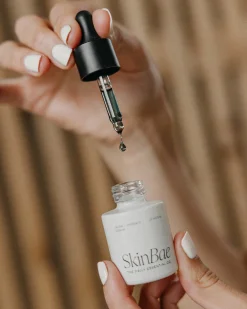 The Daily Essential Co. Skin Bae Serum